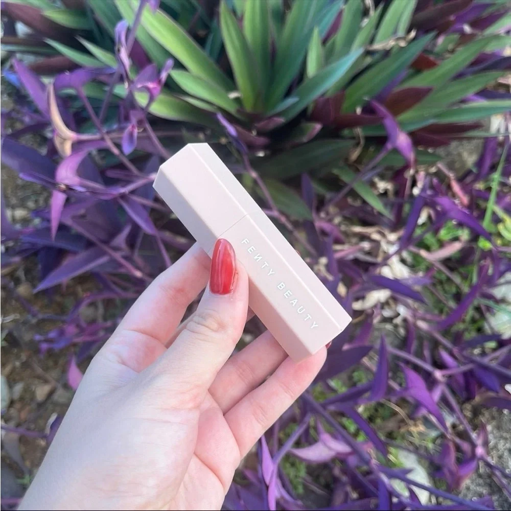 Fenty Beauty Match Stix Contour Skinstick • Soft Amber